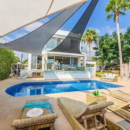 וילה In Chlorakas Sleeps 8 With Pool Air Con And Wifi *